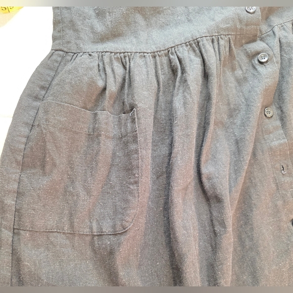 Urban Renewal Black Button Up Dress With Side Pockets. Linen Like Lg. - Picture 9 of 12